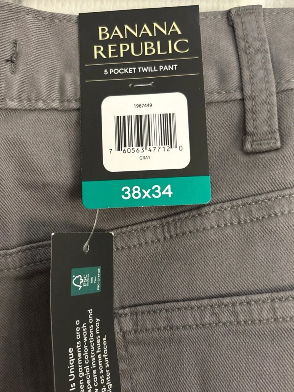 Brand new with tags men’s gray 38x34 Banana Republic 5 pocket twill pant